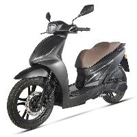 Moped Prima Vera 125, zapremine 124,6cm³, max brzine 95km/h, snage 7,5kW, težine 114kg